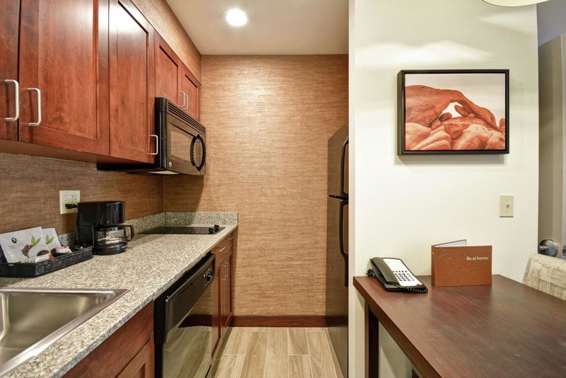 Homewood Suites by Hilton Palm Desert, Palm Desert, United States
