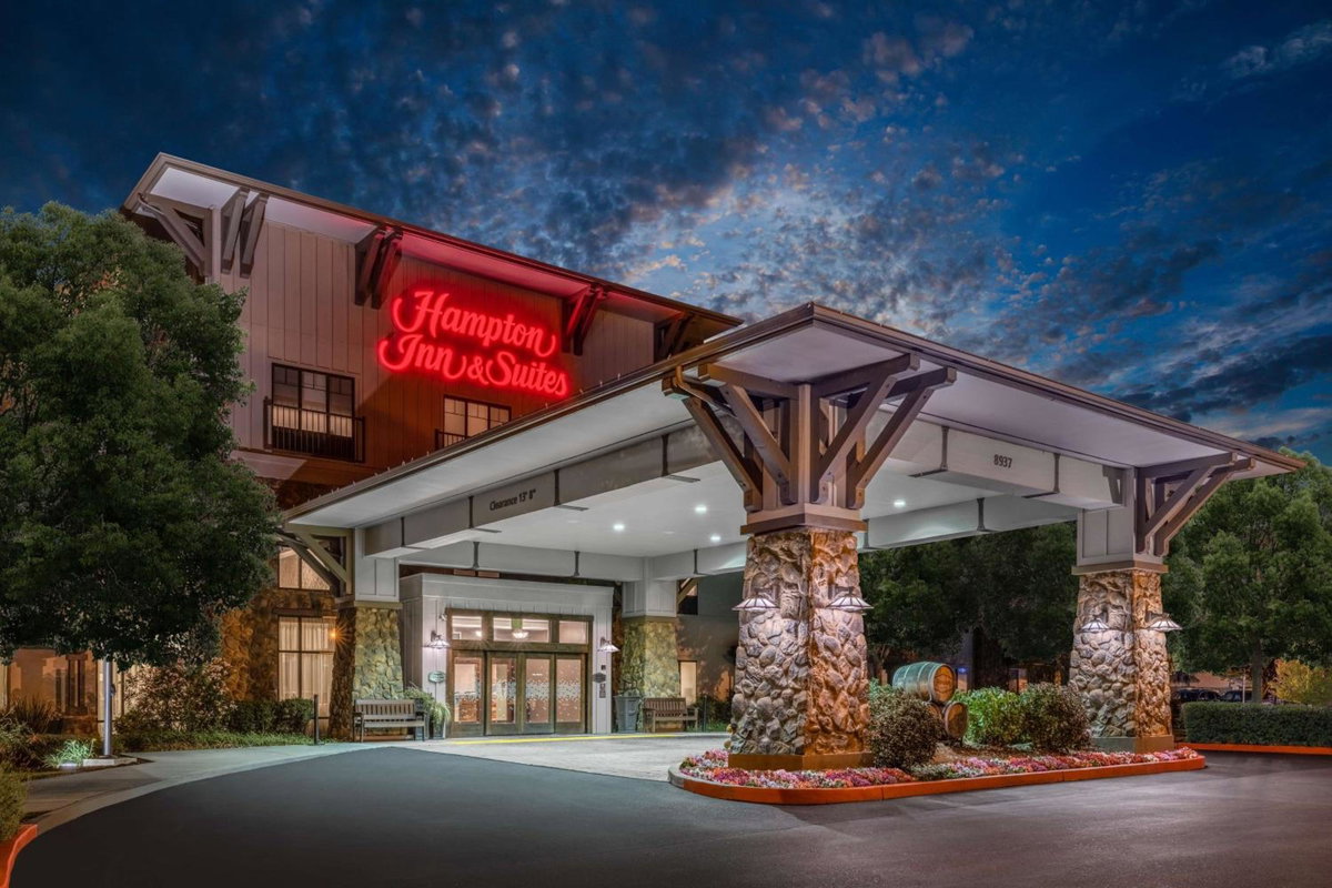Hampton Inn & Suites Windsor-Sonoma Wine Country, United States
