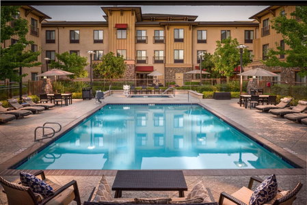 Hampton Inn & Suites Windsor-Sonoma Wine Country, Windsor, United States