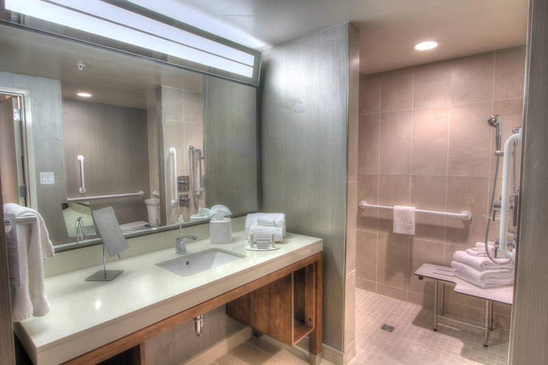 Courtyard by Marriott Gatlinburg Downtown, Gatlinburg, United States