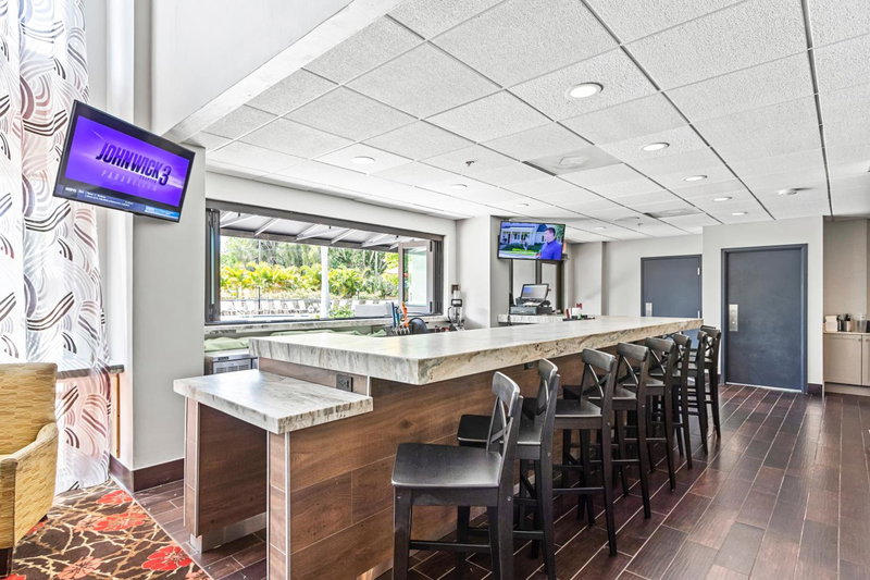 Holiday Inn - St. Petersburg West by IHG, St Petersburg, United States