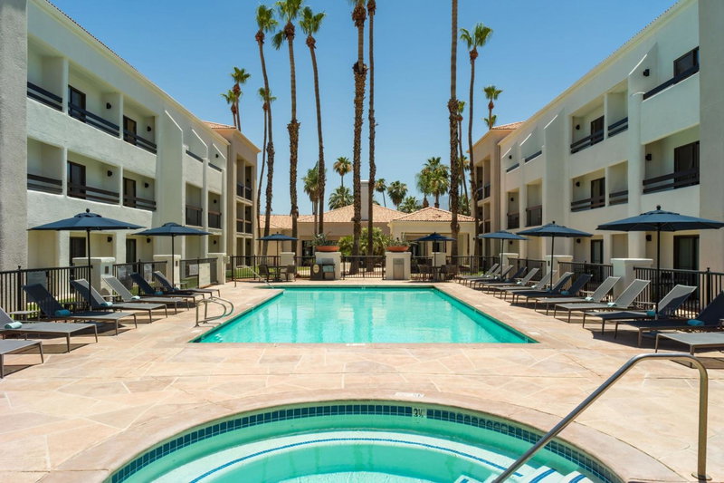 Courtyard by Marriott Palm Springs, Palm Springs, Соединённые Штаты