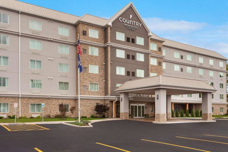 Country Inn & Suites by Radisson, Buffalo South I-90, NY, West Seneca, United States