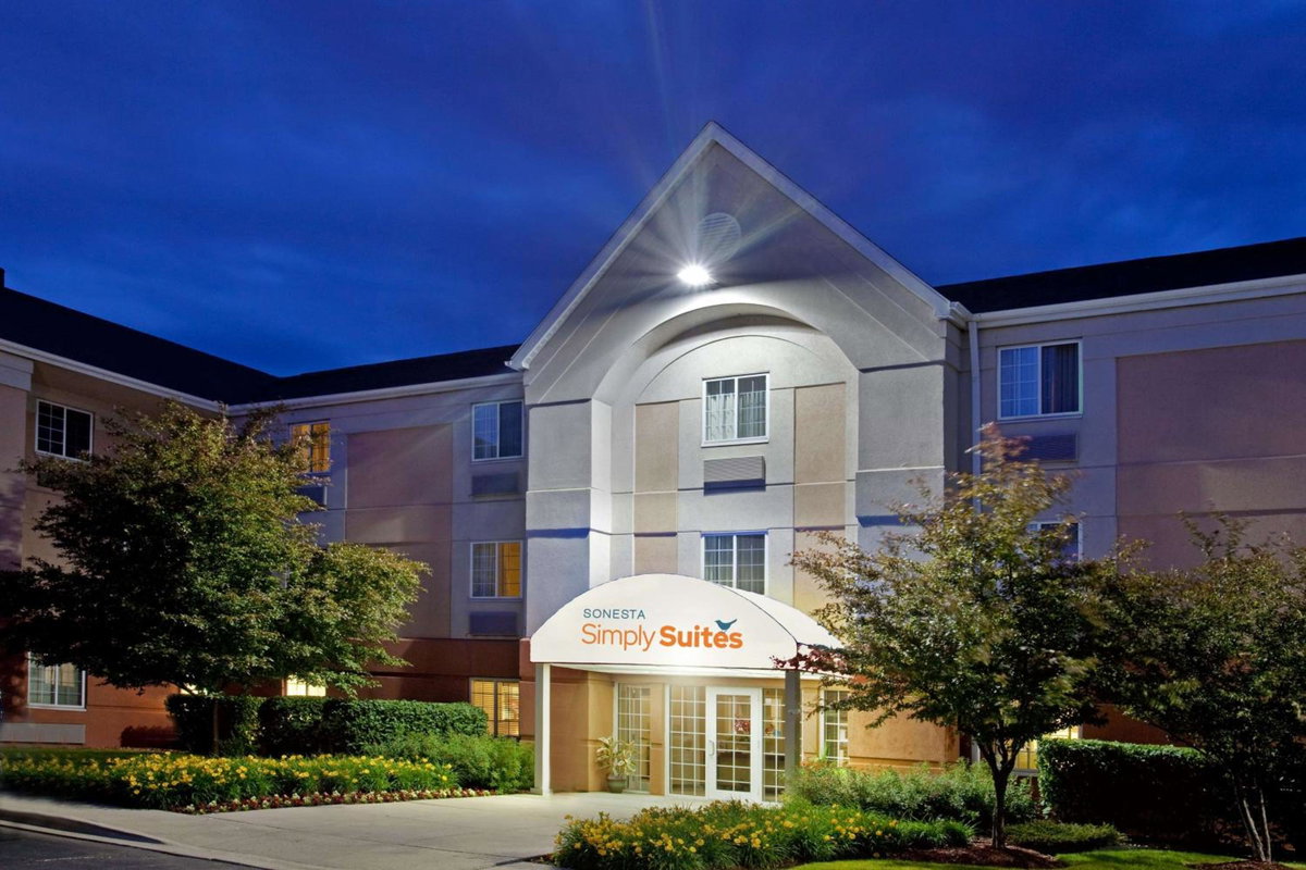 Hôtel · Sonesta Simply Suites Chicago Waukegan, Waukegan