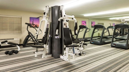 Sonesta Simply Suites Chicago Waukegan, Waukegan, United States