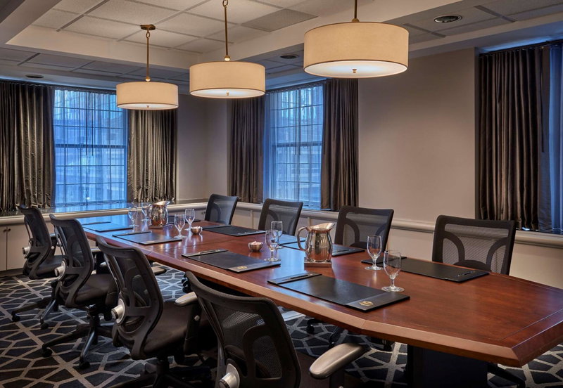 Hotel Phillips Kansas City, Curio Collection By Hilton, Kansas City, United States