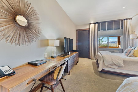 Desert Rose Resort & Cabins, Bluff, United States