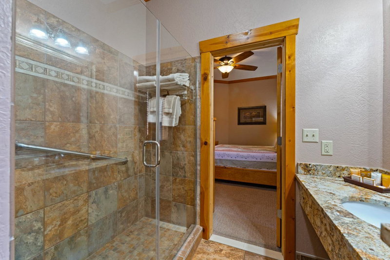 Desert Rose Resort & Cabins, Bluff, United States