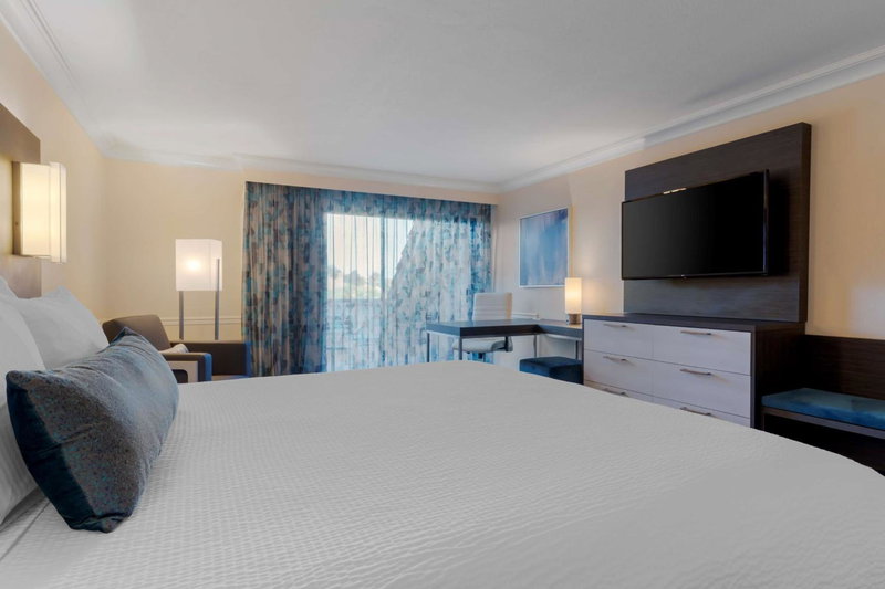 Best Western Plus Novato Oaks Inn, Novato, United States