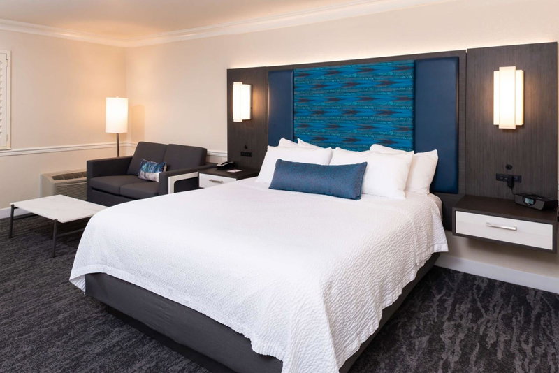 Best Western Plus Novato Oaks Inn, Novato, United States