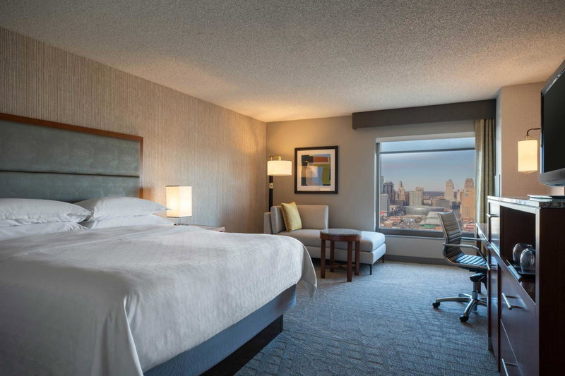 Sheraton Kansas City Hotel at Crown Center, Kansas City, United States