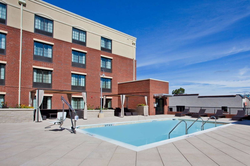 Hampton Inn & Suites Chapel Hill/Carrboro, Chapel Hill, Соединённые Штаты