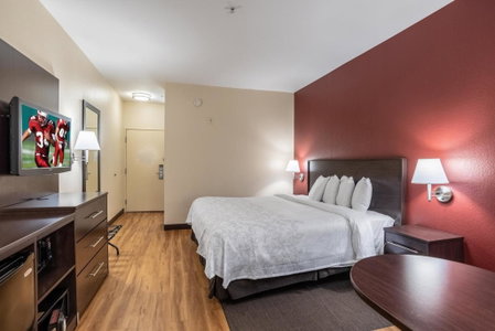 Red Roof Inn PLUS+ Houston - Energy Corridor, Houston, United States