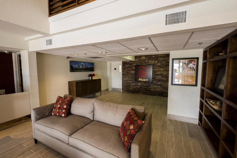 Red Roof Inn PLUS+ Houston - Energy Corridor, Houston, United States
