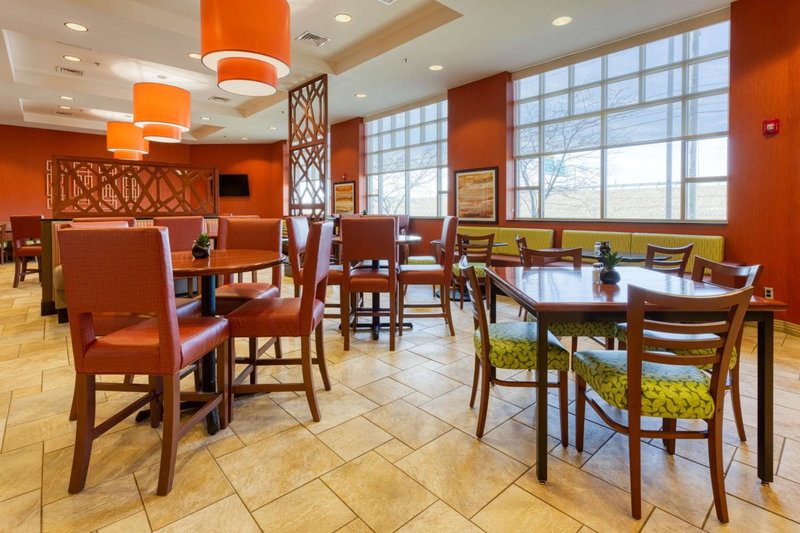 Drury Inn & Suites Indianapolis Northeast, Castleton, United States
