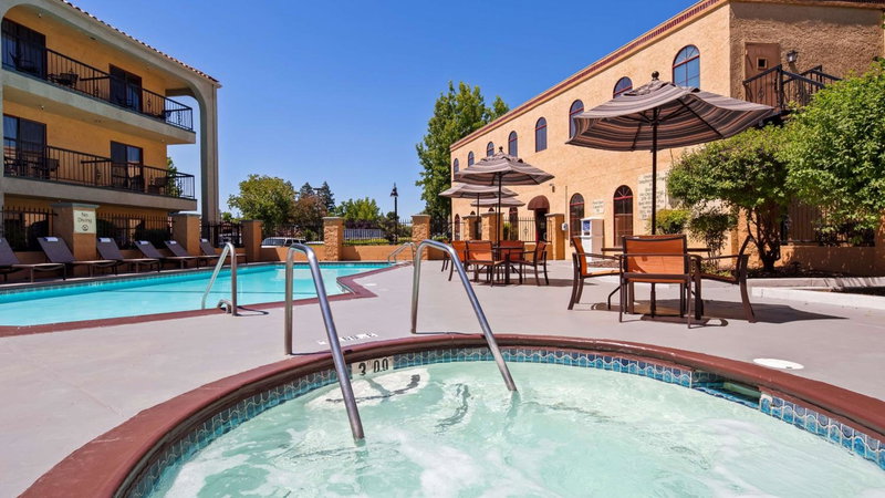 Best Western Plus Heritage Inn, Stockton, United States