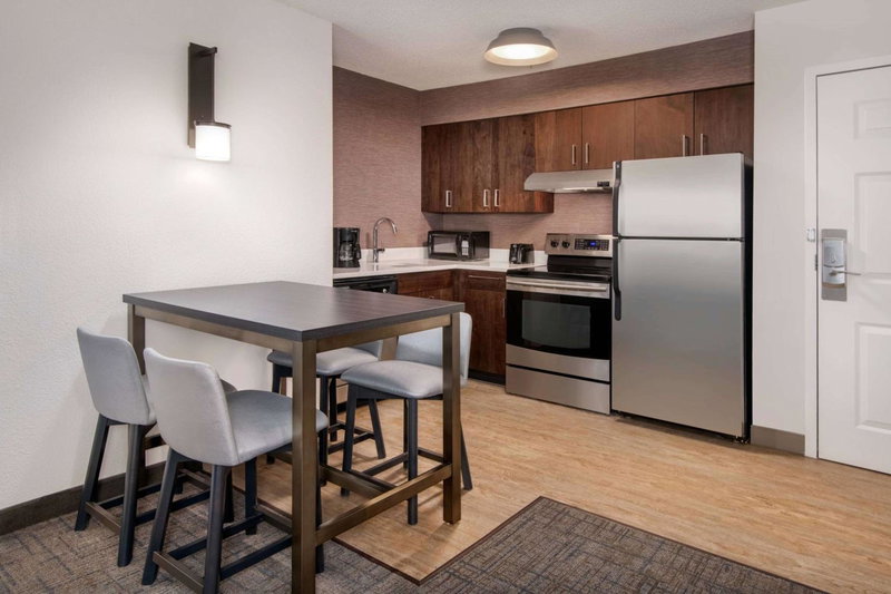 Sonesta ES Suites Atlanta Kennesaw Town Center, Kennesaw, United States