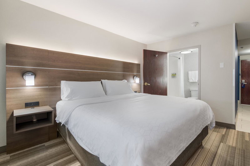 Holiday Inn Express - Plymouth by IHG, Plymouth, United States