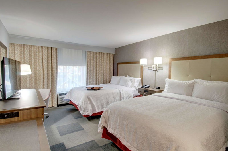 Hampton Inn & Suites Springfield Downtown, Springfield, United States