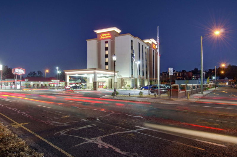Hampton Inn & Suites Springfield Downtown, Springfield, United States