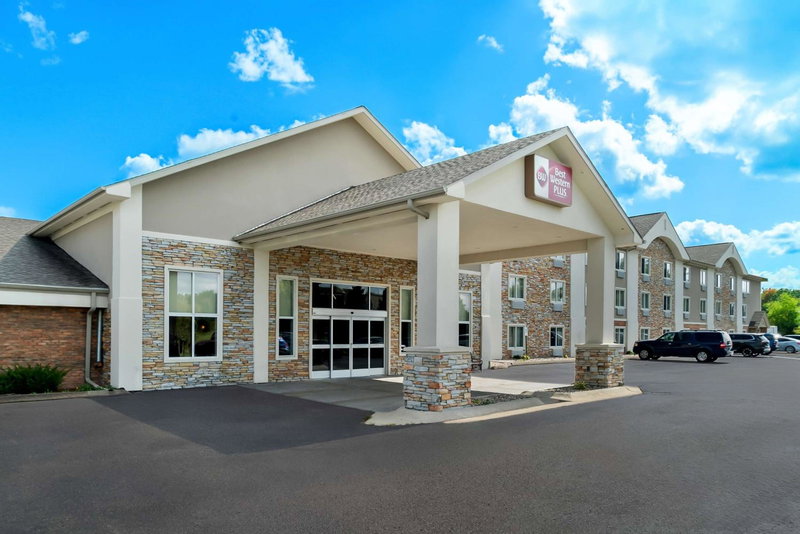 Best Western Plus Flint Airport Inn & Suites, Flint, United States