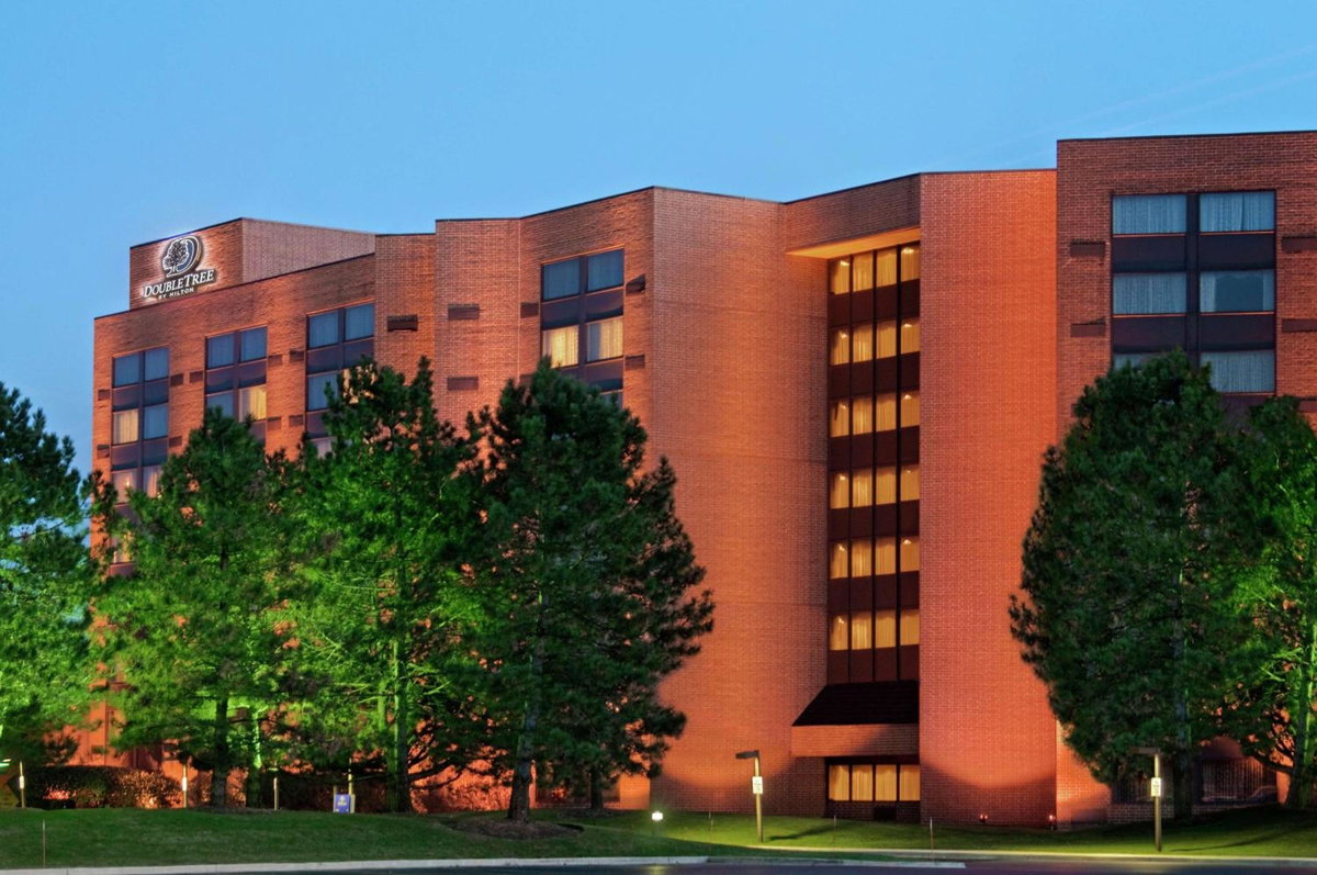 Hotel · DoubleTree by Hilton Lisle Naperville, Lisle
