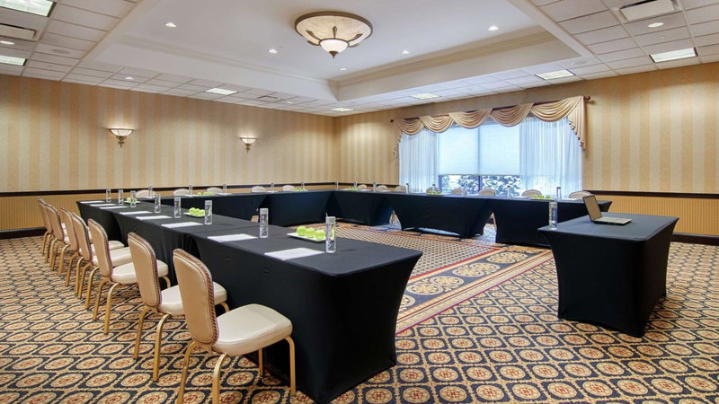 DoubleTree by Hilton Lisle Naperville, Lisle, United States