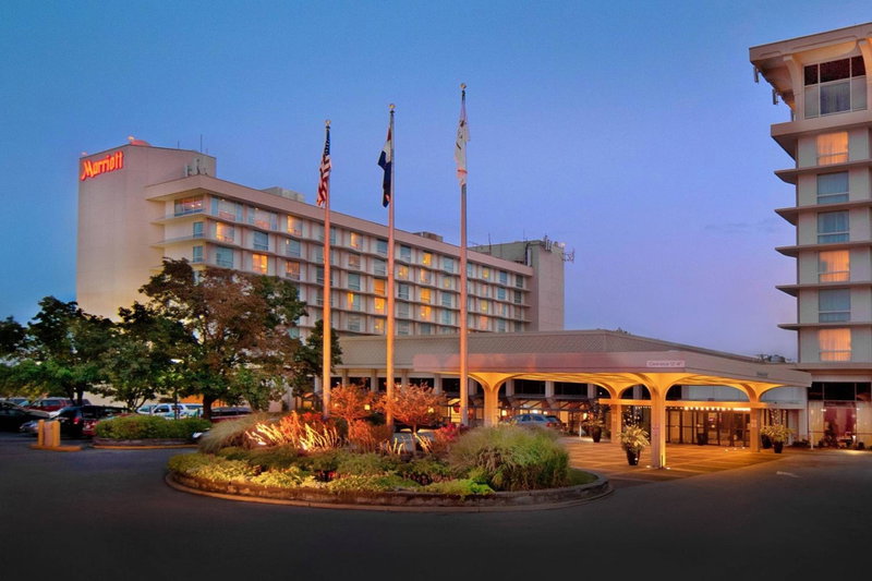 Marriott St. Louis Airport, Edmundson, United States
