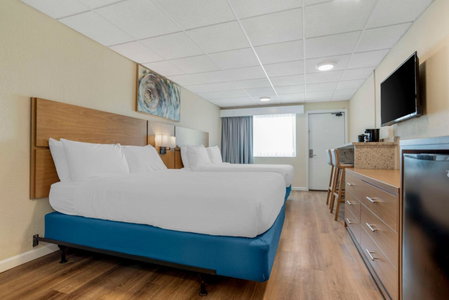 Chateau Beachfront Hotel, a By the Sea Resort, Panama City Beach, United States