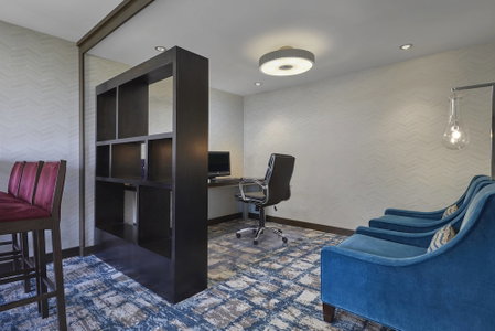 Sheraton Milwaukee Brookfield Hotel, Brookfield, United States