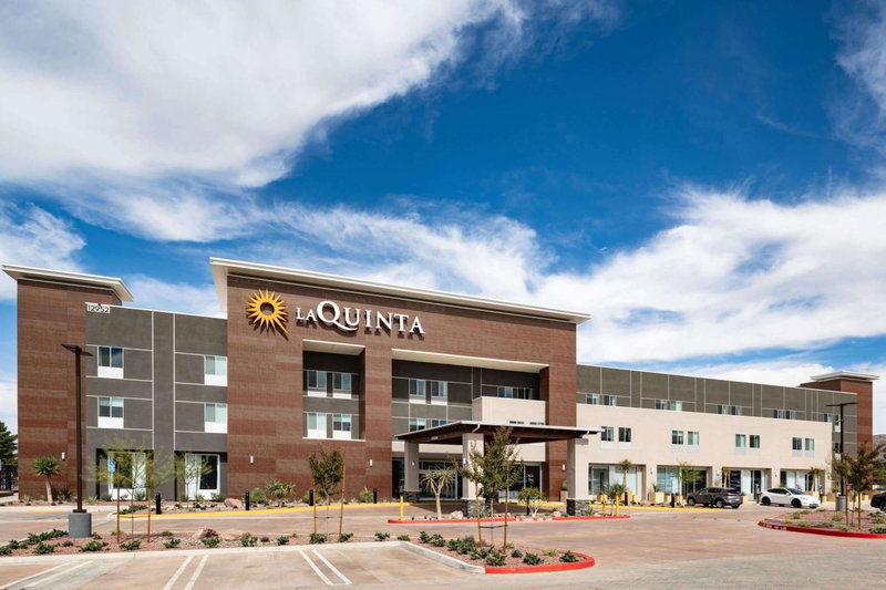 La Quinta Inn & Suites by Wyndham Yucaipa, Yucaipa, United States