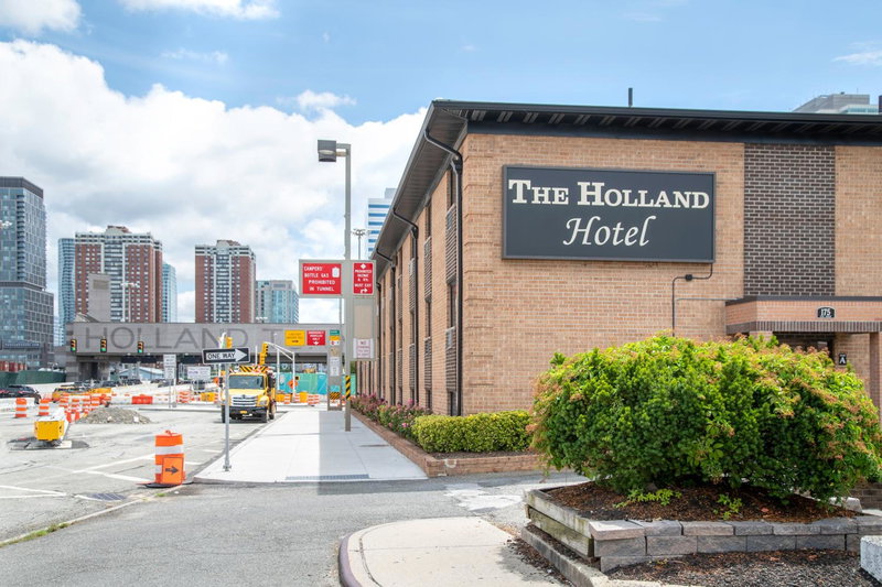 Holland Hotel Jersey City Free Parking, Jersey City, United States