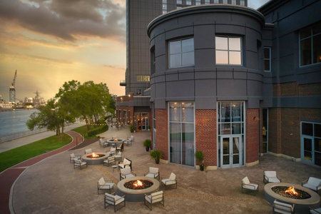Renaissance Portsmouth-Norfolk Waterfront Hotel, Portsmouth, Vereinigte Staaten