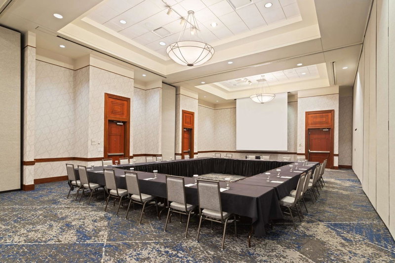 Embassy Suites by Hilton Tampa USF Near Busch Gardens, University, United States