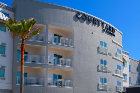 Courtyard by Marriott Galveston Island, Galveston, United States