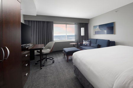 Courtyard by Marriott Galveston Island, Galveston, United States