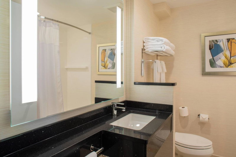 Fairfield Inn & Suites by Marriott New York Queens/Fresh Meadows, Queens, Соединённые Штаты