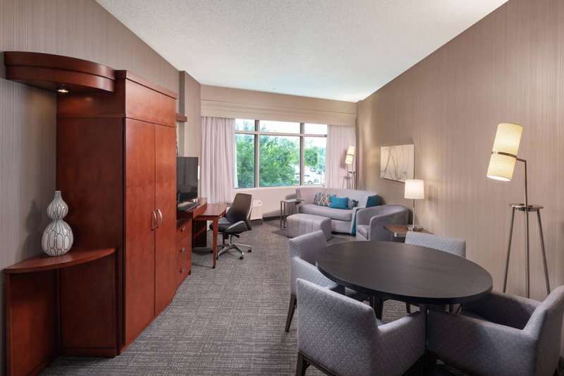 Courtyard by Marriott Greenville Downtown, Greenville, États-Unis