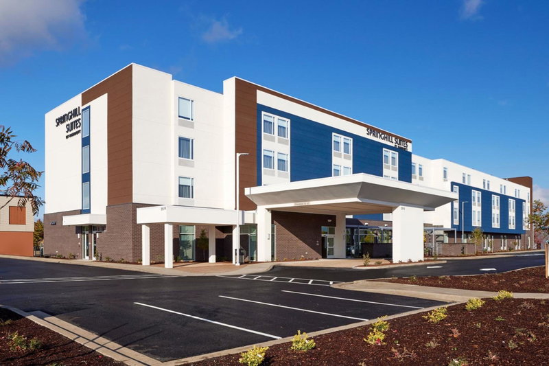 SpringHill Suites by Marriott Medford Airport, Medford, United States