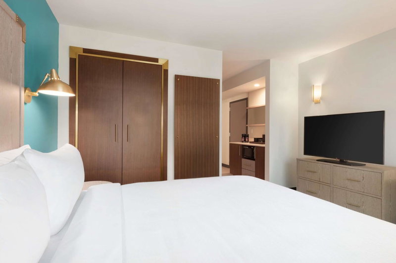 Embassy Suites By Hilton Boulder, Boulder, United States