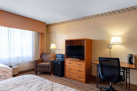 Travelodge by Wyndham Seattle By The Space Needle, Seattle, United States