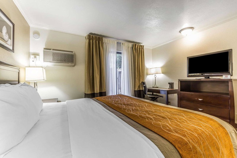 Comfort Inn Santa Cruz North, Santa Cruz, United States