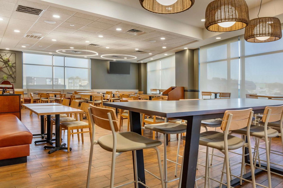 Drury Inn & Suites St. Louis-Southwest, Manchester, United States