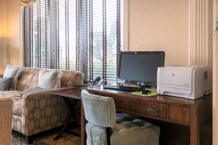Five Towns Inn - JFK Airport, Lawrence, Vereinigte Staaten