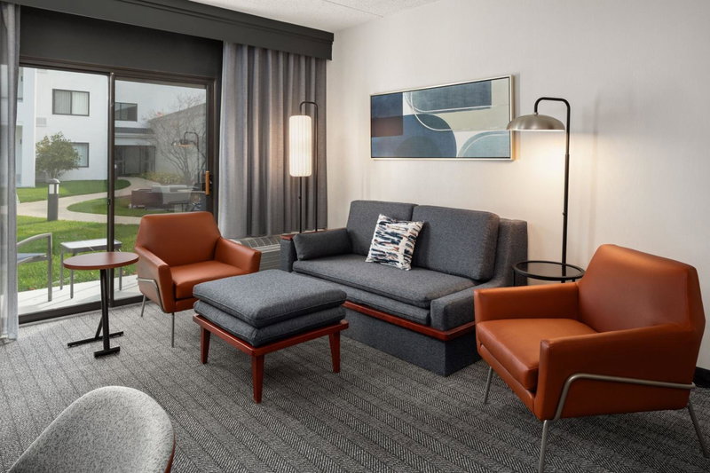 Courtyard by Marriott Chicago Waukegan / Gurnee, Waukegan, United States