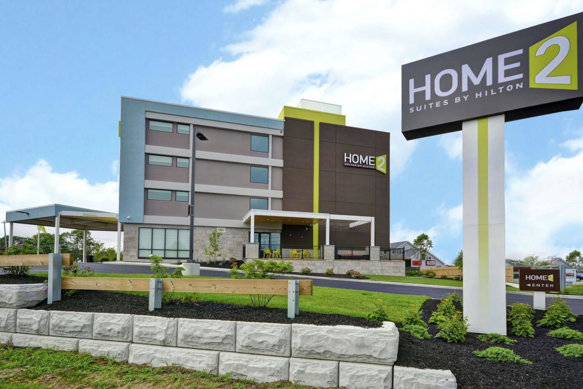 Hotel · Home2 Suites By Hilton Portland Airport, South Portland
