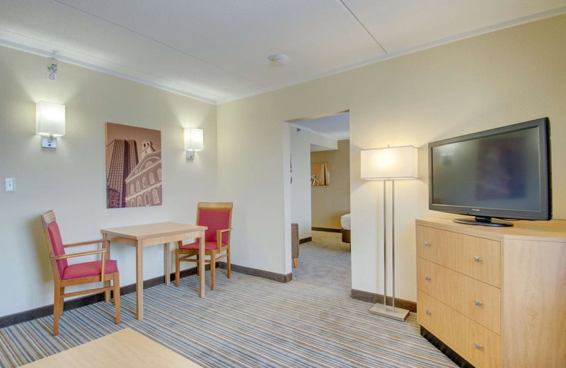 Best Western Royal Plaza Hotel and Trade Center, Marlborough, United States