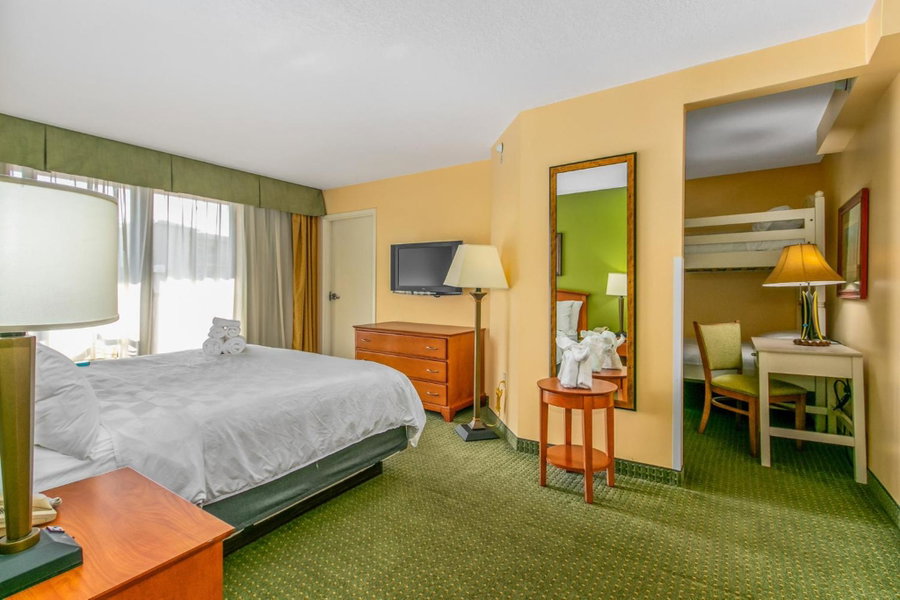 Holiday Inn & Suites Clearwater Beach by IHG, Clearwater Beach, United States