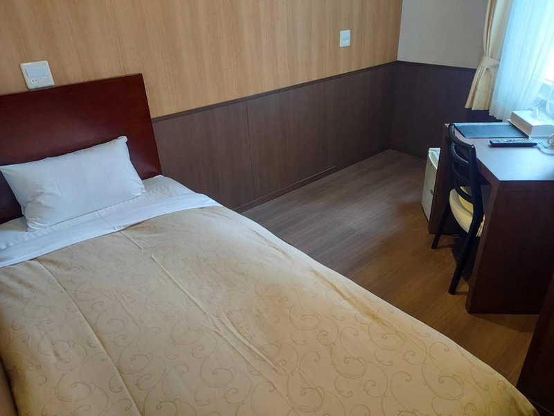 Hotel Ekichika Nagahoribashi, Osaka, Japan