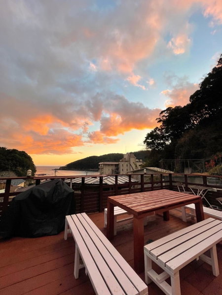 Guesthouse All you need - All rooms have an ocean view!, Shimoda, Japan
